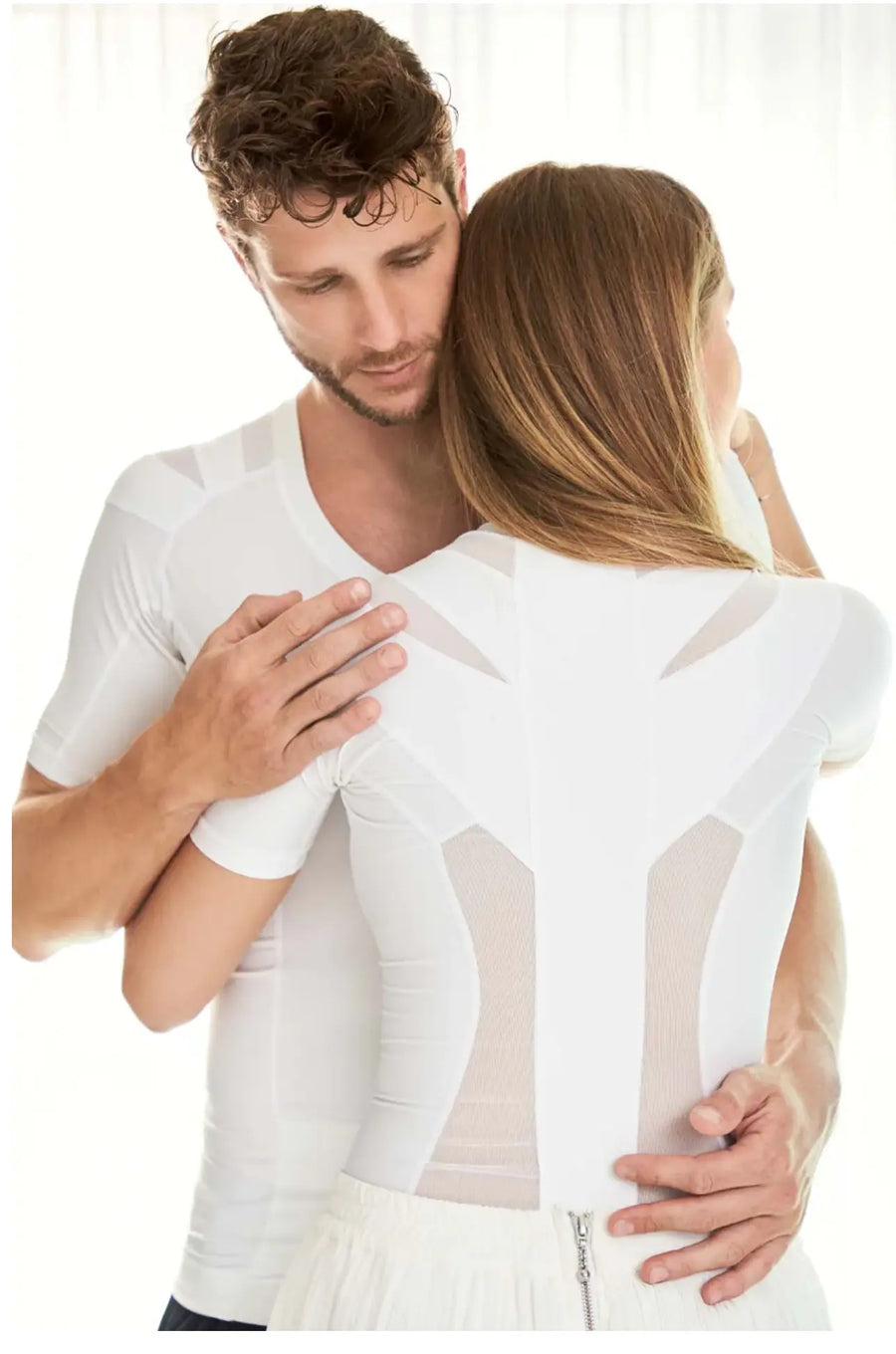Desfrute do Conforto e da Correção Postural com as Camisetas Alignmed Brasil!!