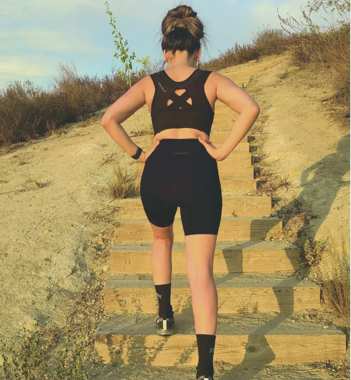 Alinhando o Corpo e a Performance: Uma Análise Profunda da Legging e Short da Alignmed Brasil