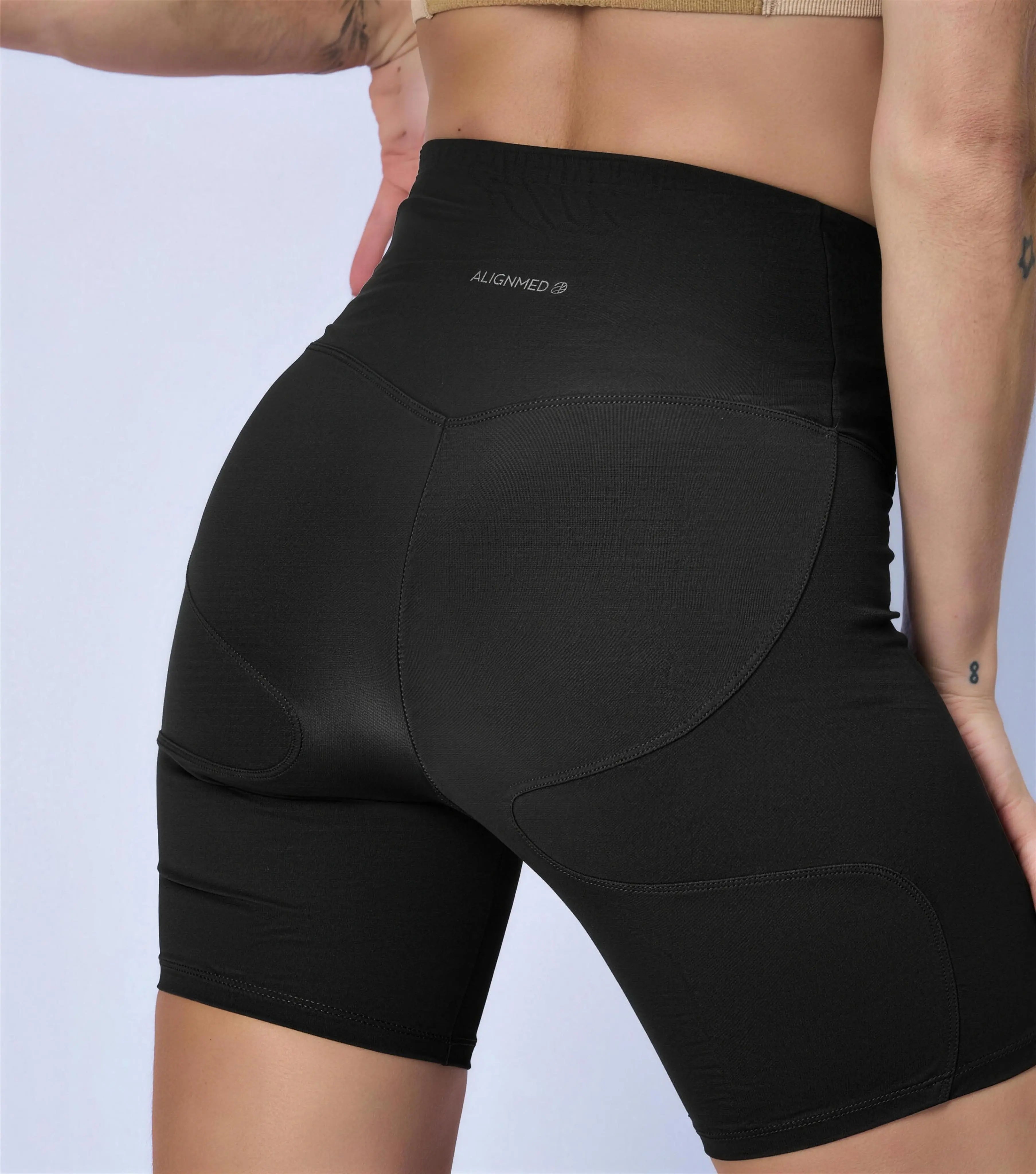 Bermuda de ciclismo postural feminina — Alignmed Brasil — foto 3