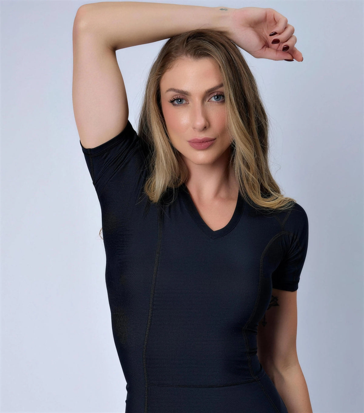 Camiseta postural feminina Posture Shirt® Pullover — Alignmed Brasil — foto 5